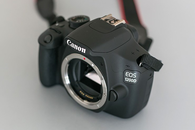 Canon EOS 1200D (5).jpg